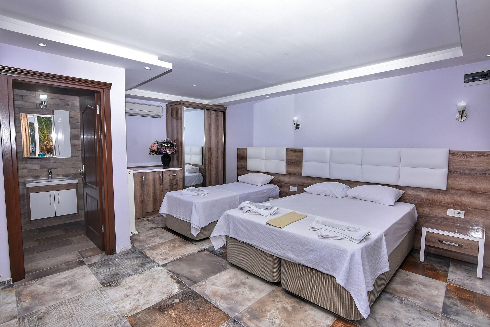 Uzunhan Hotel Ayvalik Exterior foto