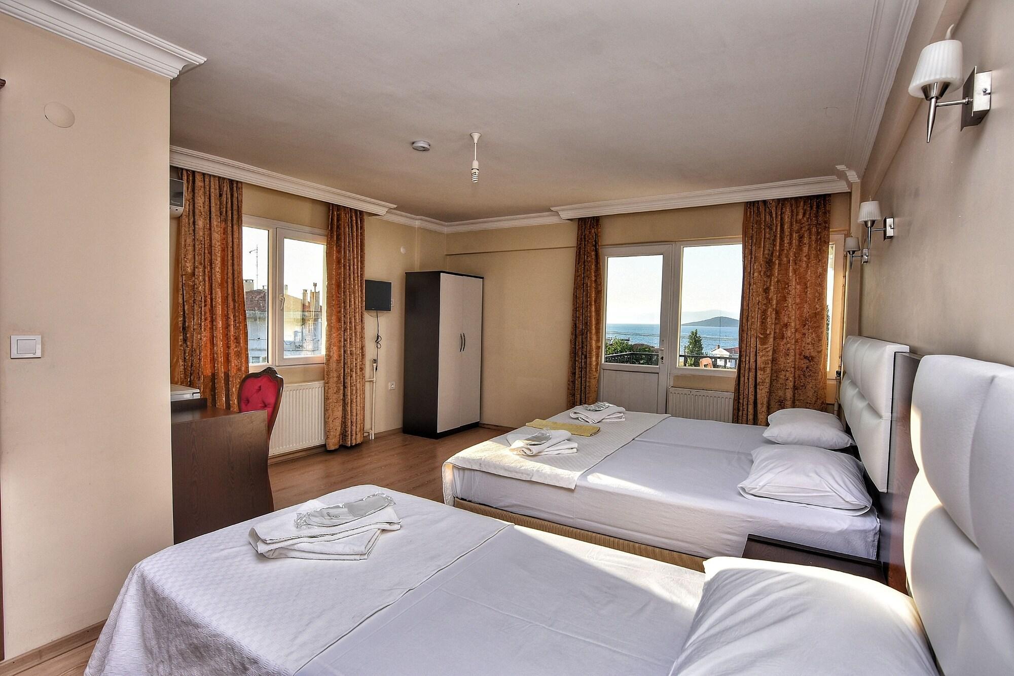 Uzunhan Hotel Ayvalik Exterior foto