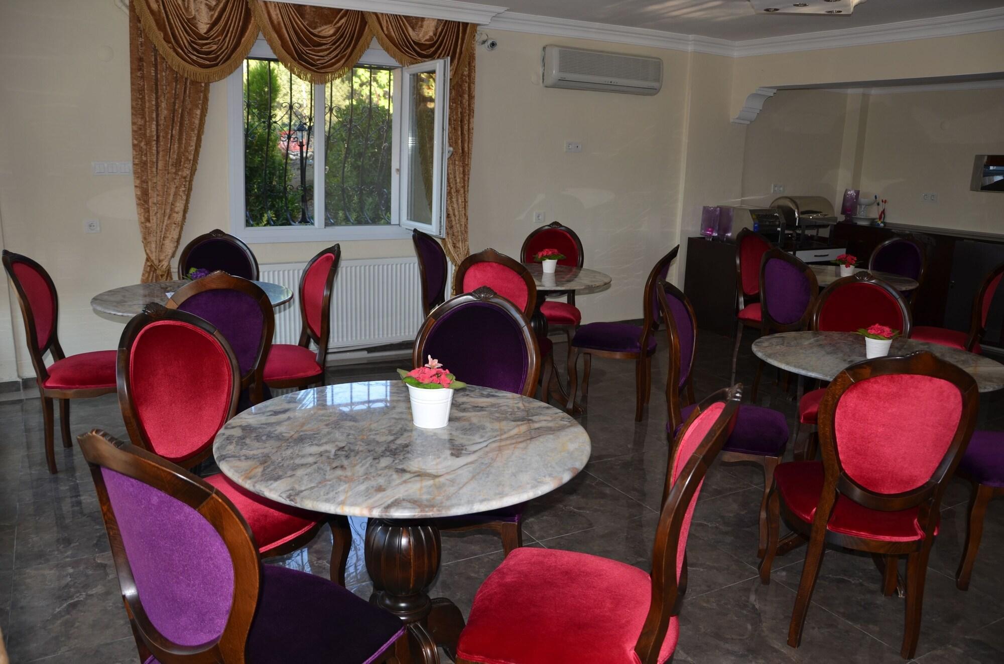 Uzunhan Hotel Ayvalik Exterior foto