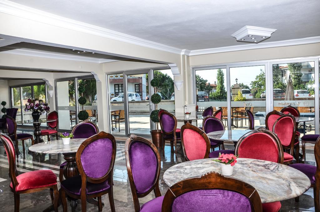 Uzunhan Hotel Ayvalik Exterior foto