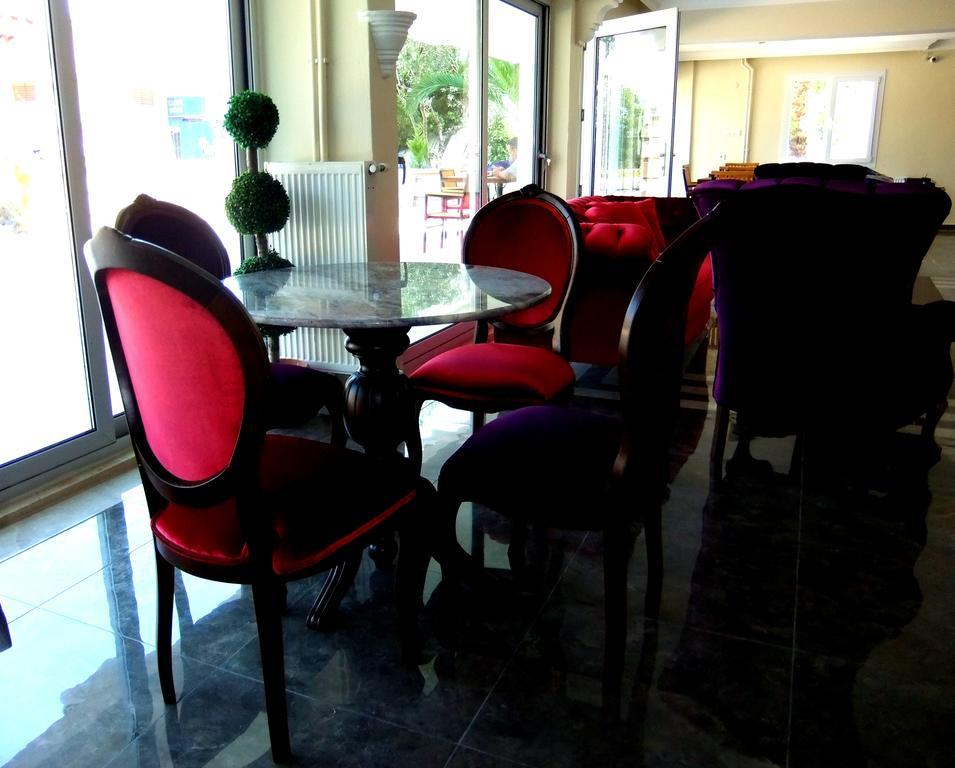 Uzunhan Hotel Ayvalik Exterior foto