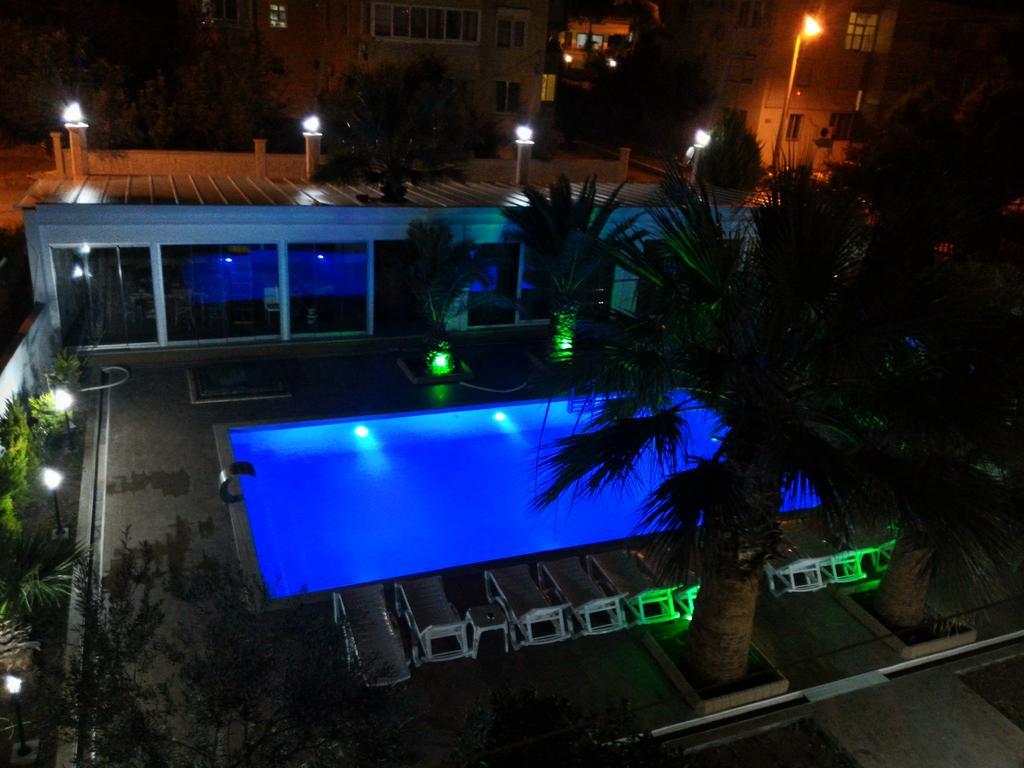 Uzunhan Hotel Ayvalik Exterior foto