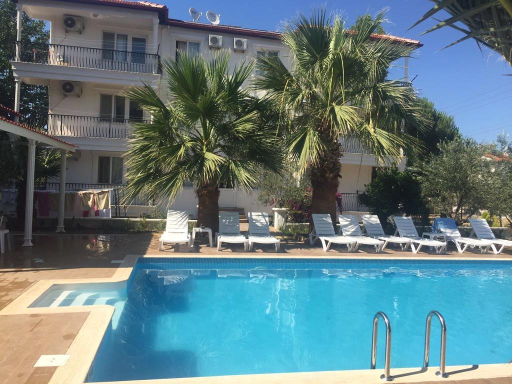 Uzunhan Hotel Ayvalik Exterior foto