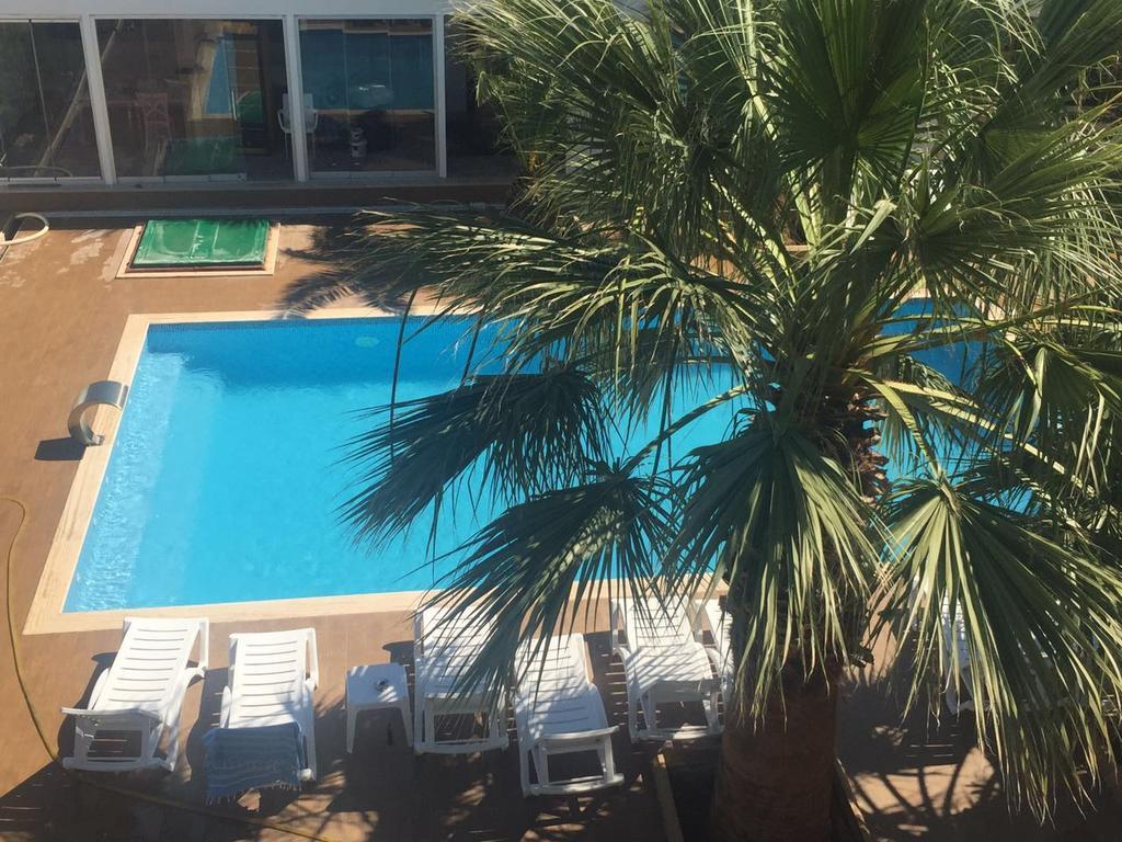Uzunhan Hotel Ayvalik Exterior foto