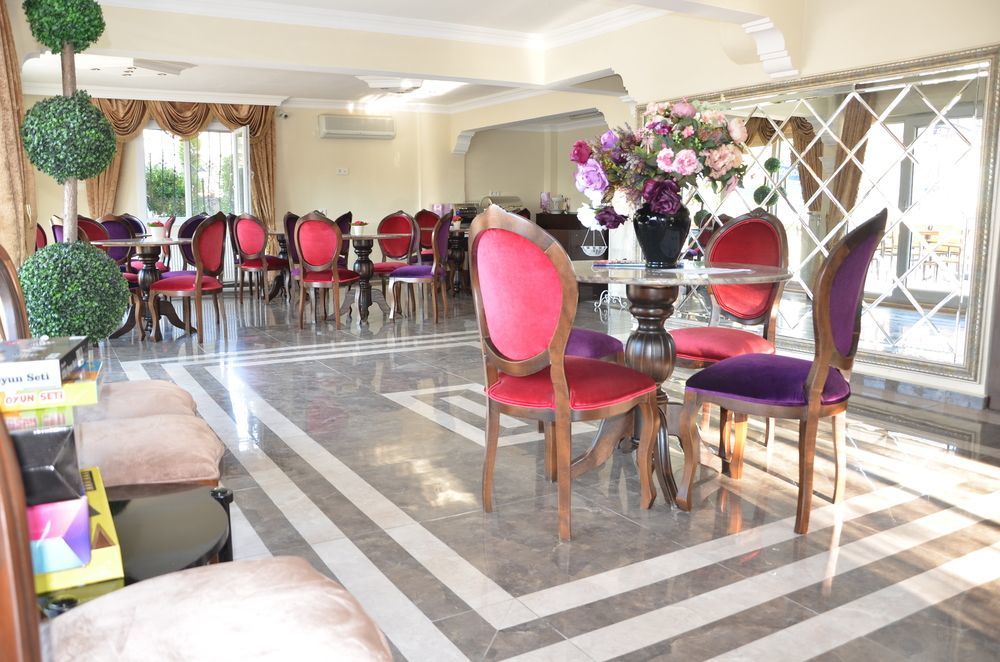 Uzunhan Hotel Ayvalik Exterior foto